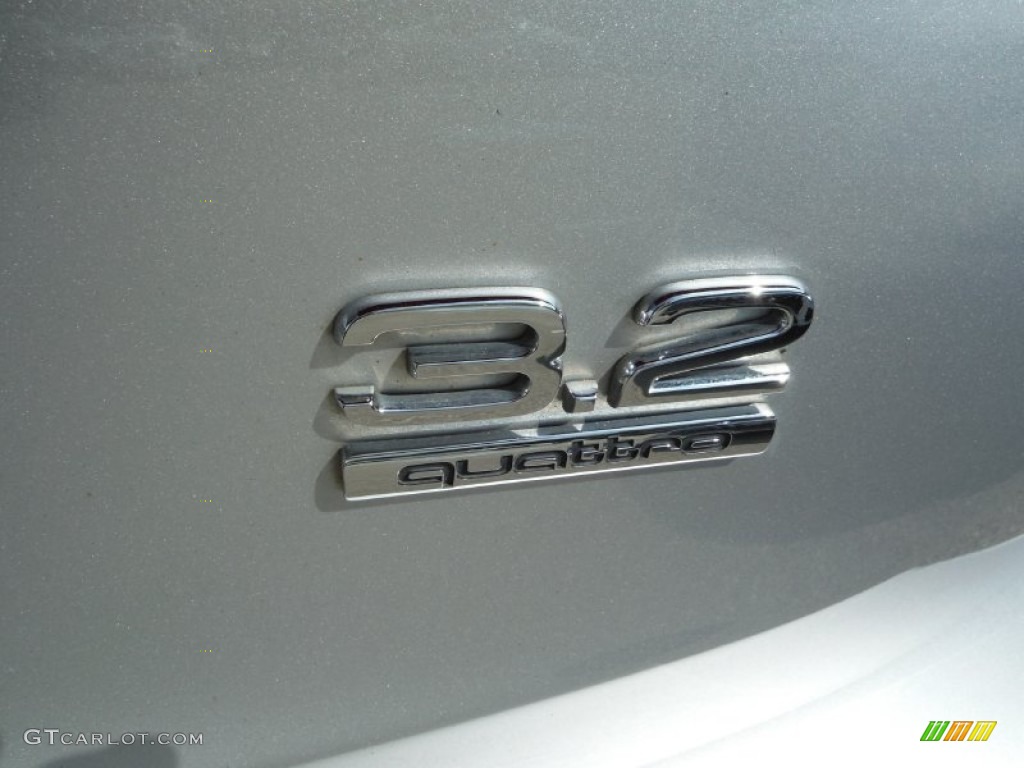2012 Audi Q5 3.2 FSI quattro Marks and Logos Photo #106270007