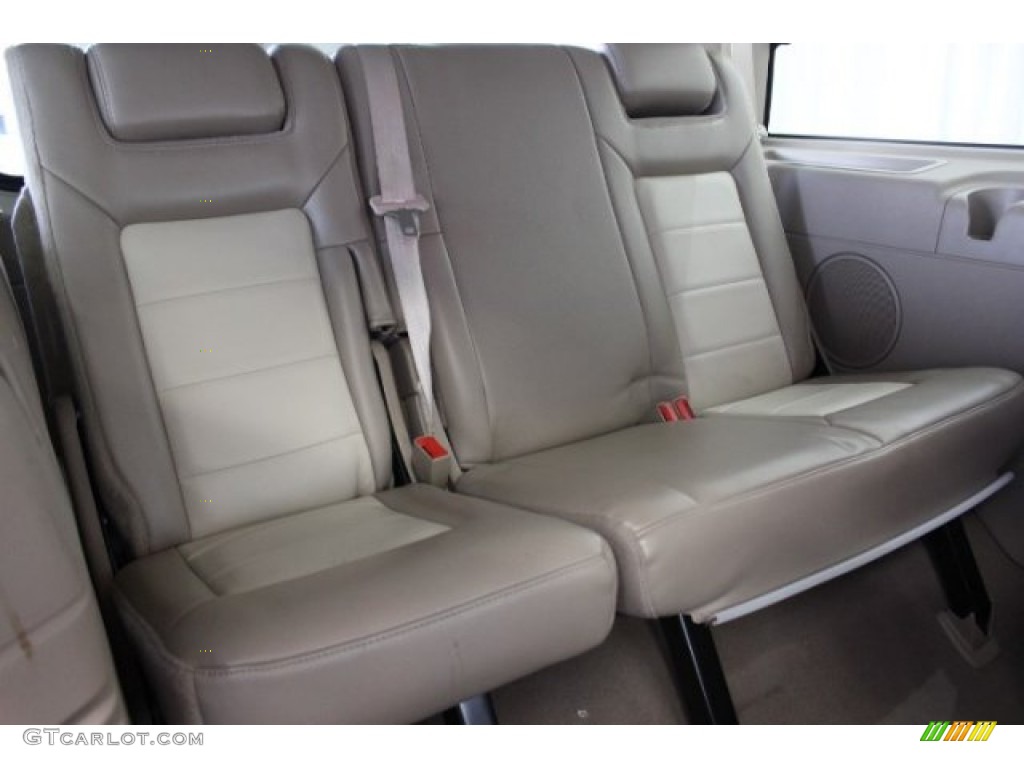 2005 Ford Expedition Eddie Bauer Rear Seat Photos