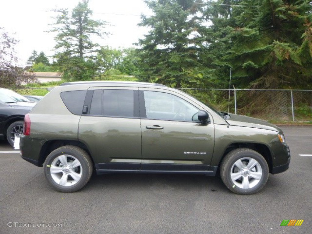 ECO Green Pearl 2016 Jeep Compass Sport 4x4 Exterior Photo #106271156