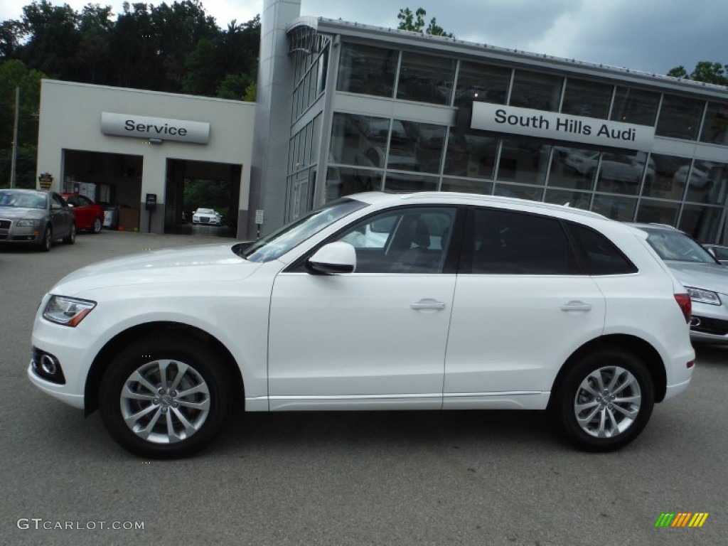 2016 Q5 2.0 TFSI Premium quattro - Ibis White / Black photo #2
