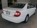 2004 Super White Toyota Camry SE  photo #15