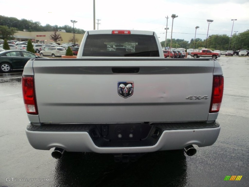 2012 Ram 1500 ST Quad Cab 4x4 - Bright Silver Metallic / Dark Slate Gray/Medium Graystone photo #7