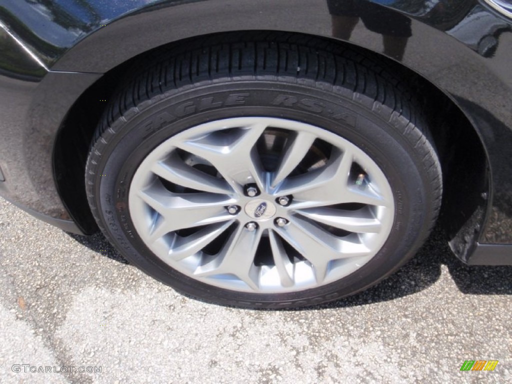 2015 Taurus Limited - Tuxedo Black Metallic / Charcoal Black photo #11
