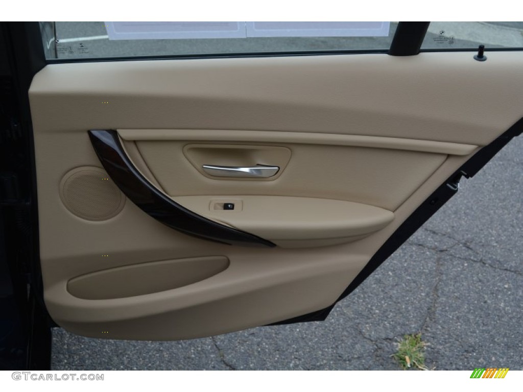 2015 BMW 3 Series 320i xDrive Sedan Venetian Beige Door Panel Photo #106283279