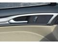 2016 White Platinum Tri-Coat Metallic Ford Fusion SE  photo #17