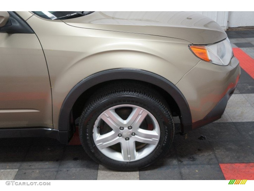2009 Forester 2.5 X Premium - Topaz Gold Metallic / Black photo #40