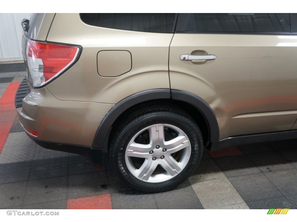2009 Forester 2.5 X Premium - Topaz Gold Metallic / Black photo #48