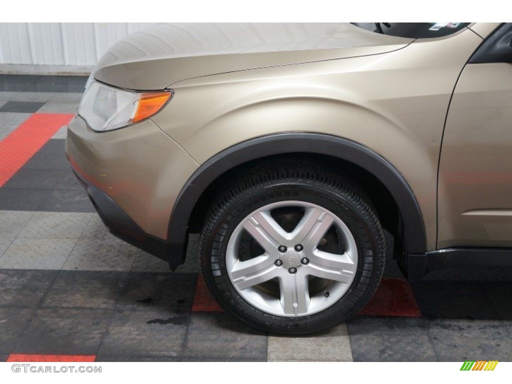 2009 Forester 2.5 X Premium - Topaz Gold Metallic / Black photo #62