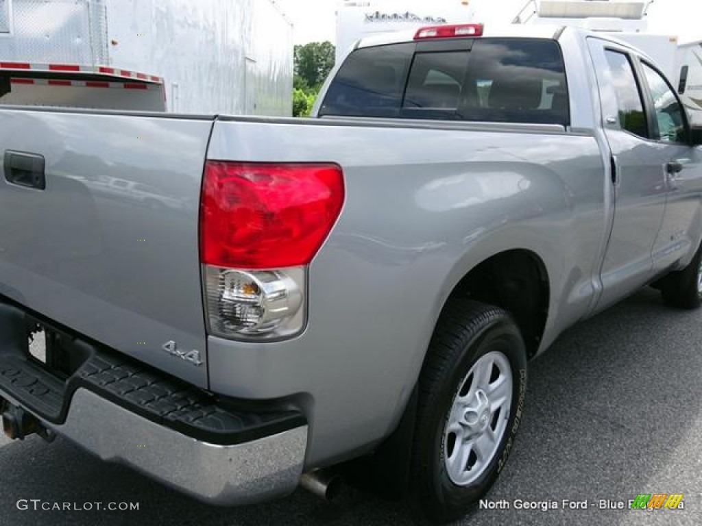 2008 Tundra SR5 Double Cab 4x4 - Silver Sky Metallic / Black photo #31