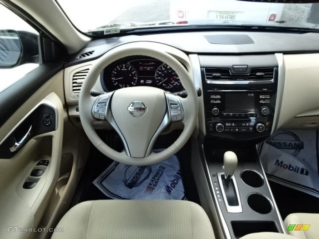2015 Altima 2.5 SV - Storm Blue / Beige photo #11