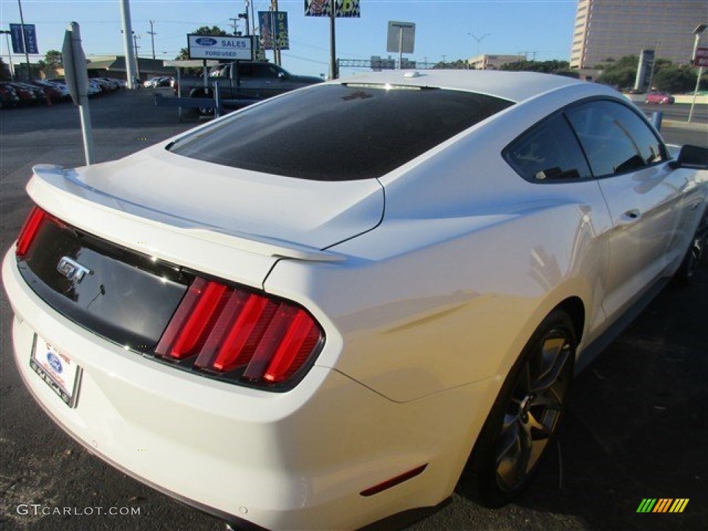 2015 Mustang GT Premium Coupe - Oxford White / Red Line photo #5