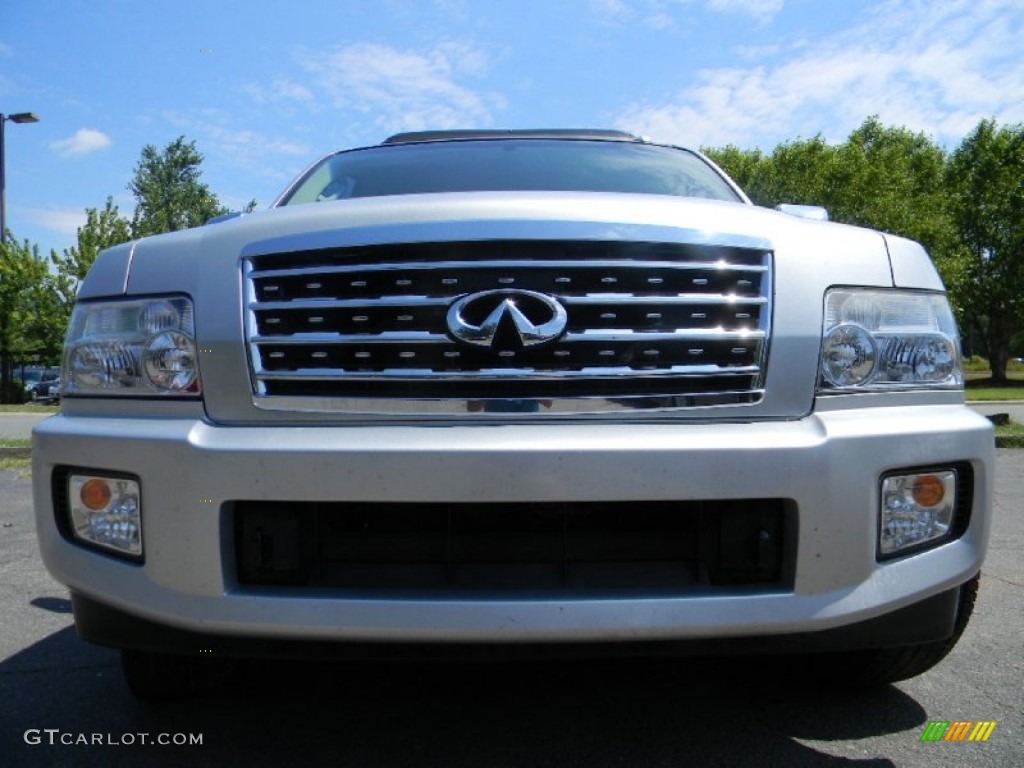 2008 QX 56 - Silver Indulgence / Charcoal photo #3