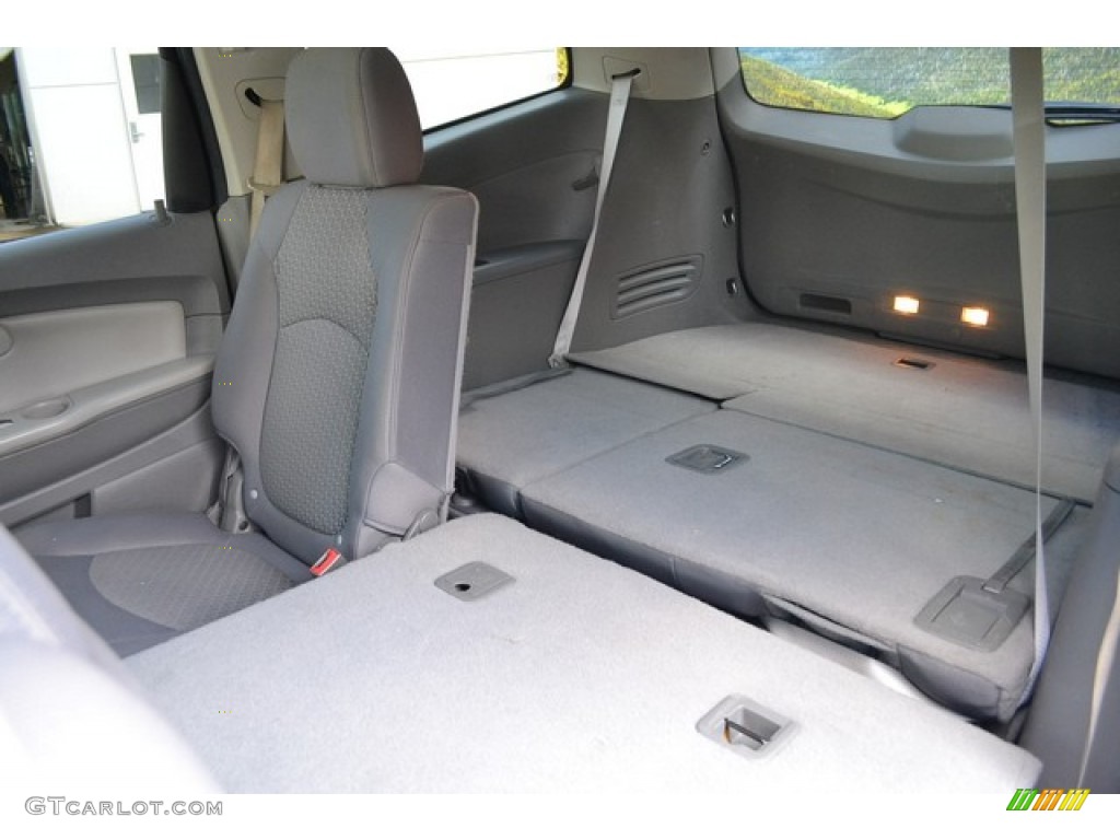 2011 Traverse LT AWD - Cyber Gray Metallic / Dark Gray/Light Gray photo #8