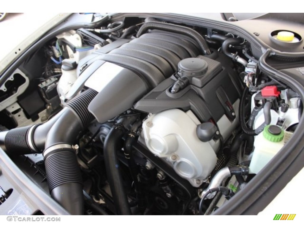 2016 Porsche Panamera Standard Panamera Model Engine Photos