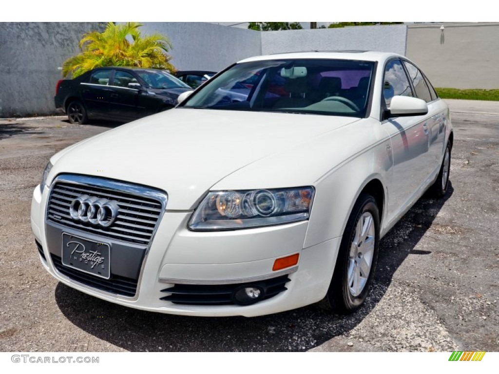 2005 A6 3.2 quattro Sedan - Arctic White / Platinum photo #2