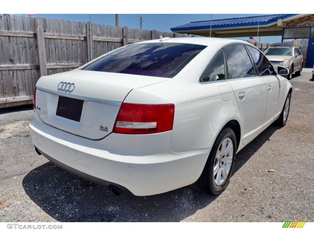 2005 A6 3.2 quattro Sedan - Arctic White / Platinum photo #10