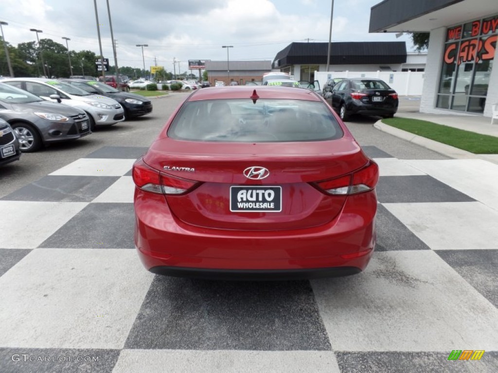 2015 Elantra SE Sedan - Geranium Red / Black photo #4