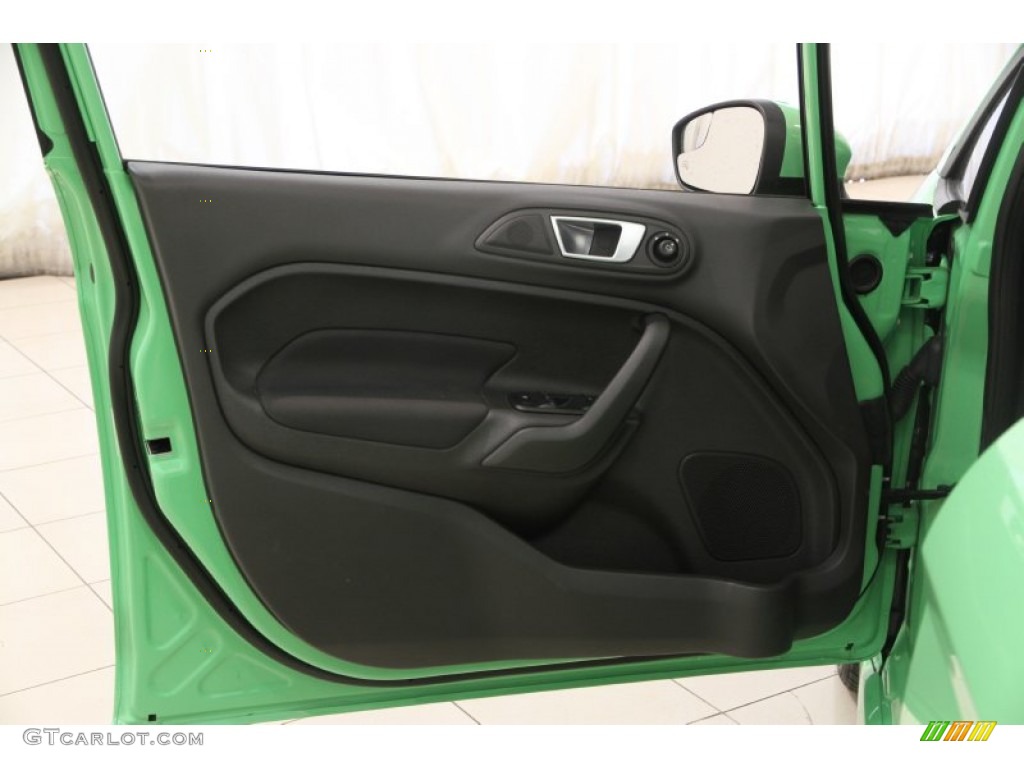 2014 Ford Fiesta ST Hatchback Door Panel Photos