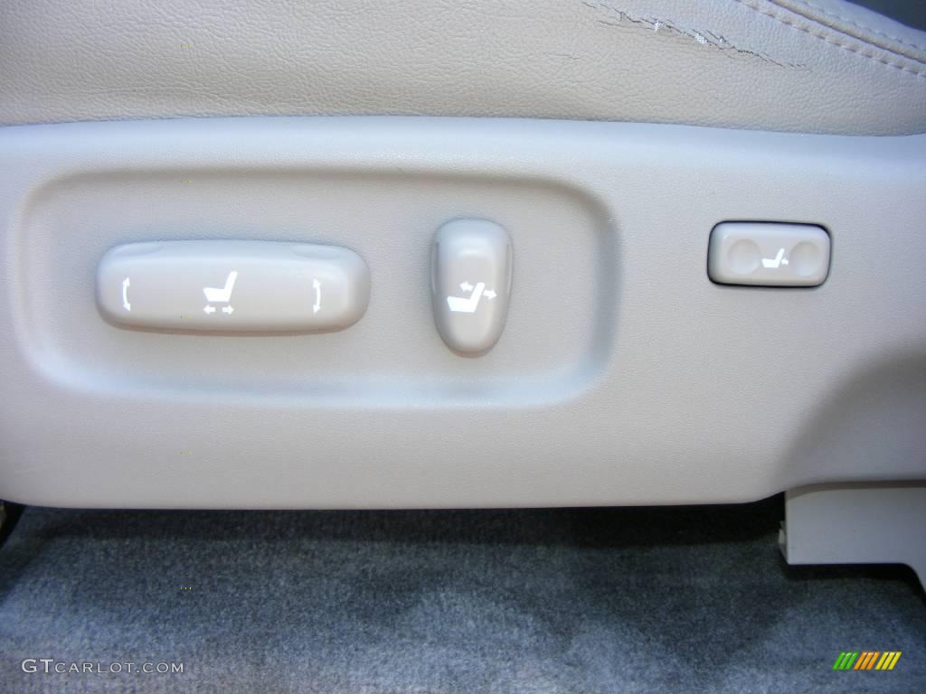 2006 Tundra Limited Double Cab 4x4 - Phantom Gray Pearl / Light Charcoal photo #18