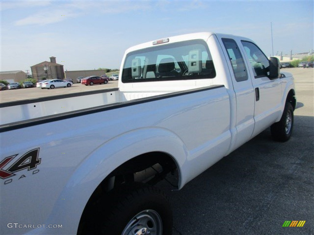 2015 F250 Super Duty XL Super Cab 4x4 - Oxford White / Steel photo #8