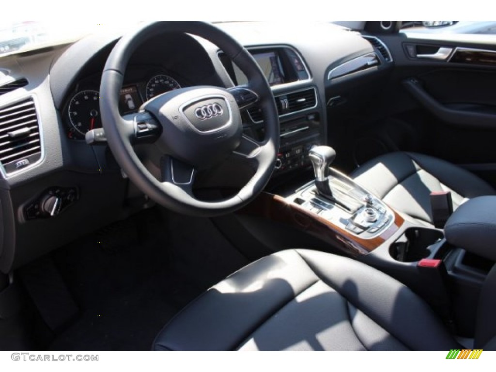 2016 Q5 2.0 TFSI Premium Plus quattro - Brilliant Black / Black photo #14