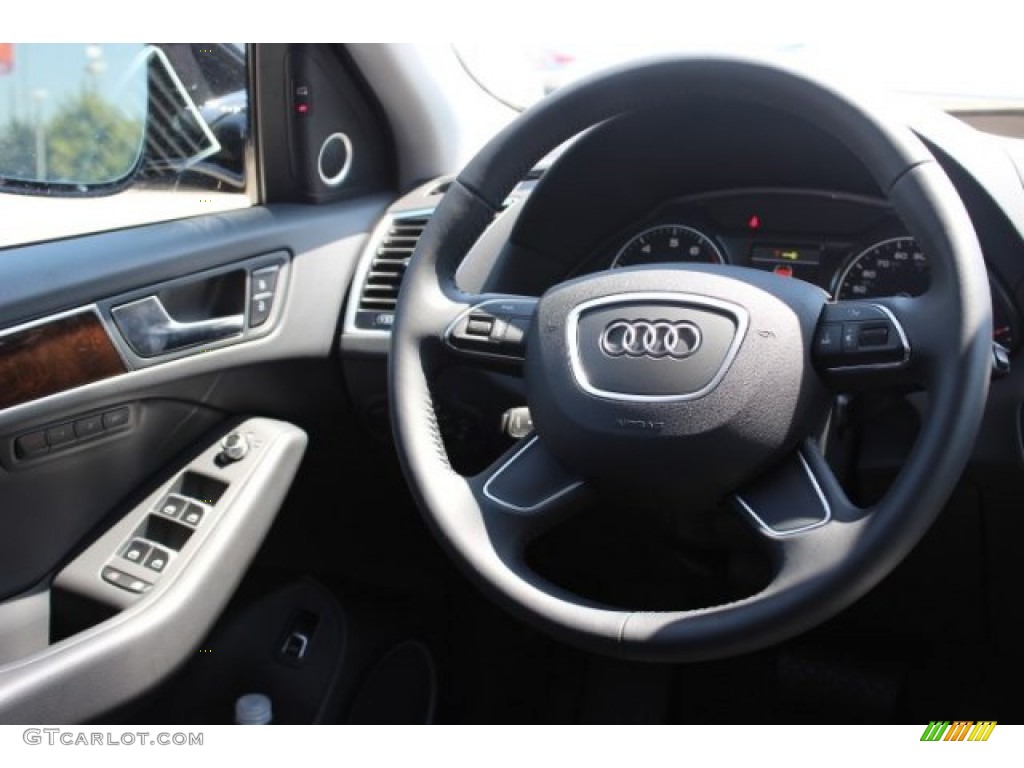2016 Q5 2.0 TFSI Premium Plus quattro - Brilliant Black / Black photo #37