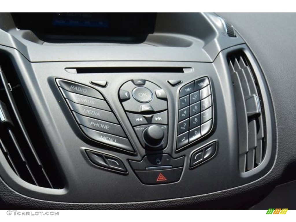 2016 Escape SE - Ruby Red Metallic / Charcoal Black photo #22