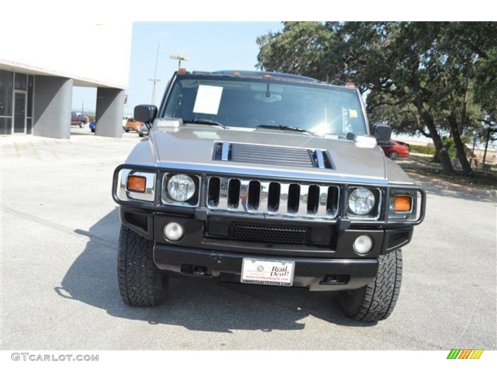 2005 H2 SUV - Desert Sand Metallic / Wheat photo #3