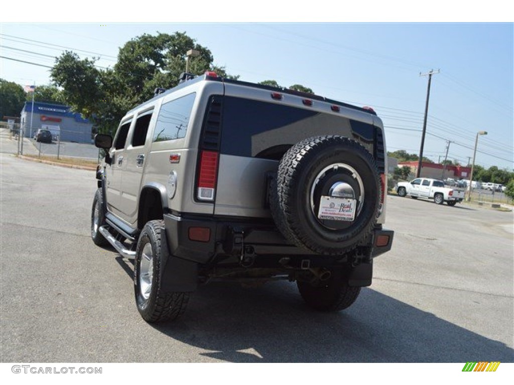 2005 H2 SUV - Desert Sand Metallic / Wheat photo #8
