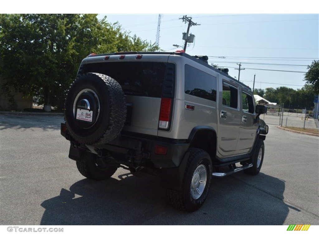 2005 H2 SUV - Desert Sand Metallic / Wheat photo #10