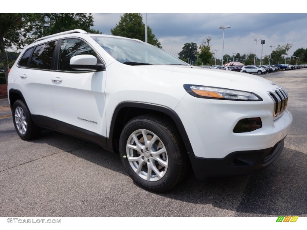 Bright White 2016 Jeep Cherokee Latitude Exterior Photo #106342139