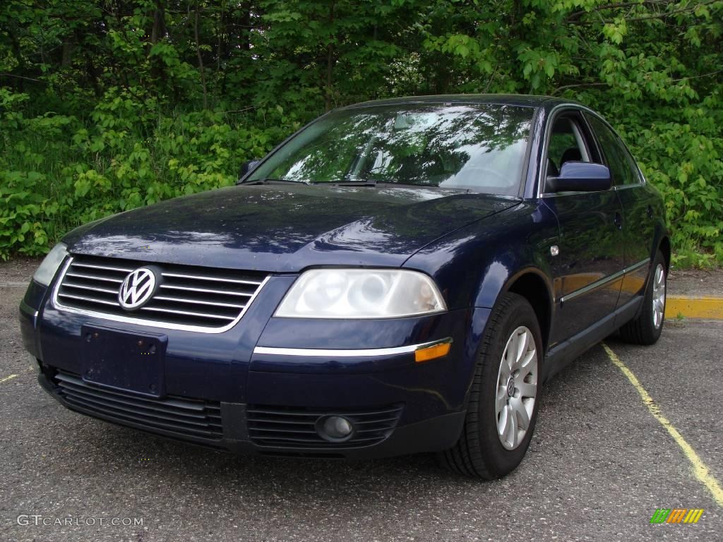 2003 Indigo Blue Pearl Volkswagen Passat GLS Sedan #10604838 | GTCarLot ...