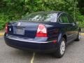 Indigo Blue Pearl - Passat GLS Sedan Photo No. 5