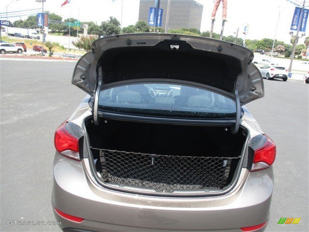 2016 Elantra Value Edition - Desert Bronze / Black photo #10