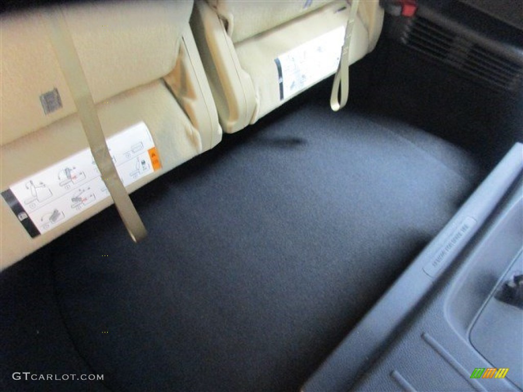 2016 Explorer FWD - Shadow Black / Medium Light Camel photo #11