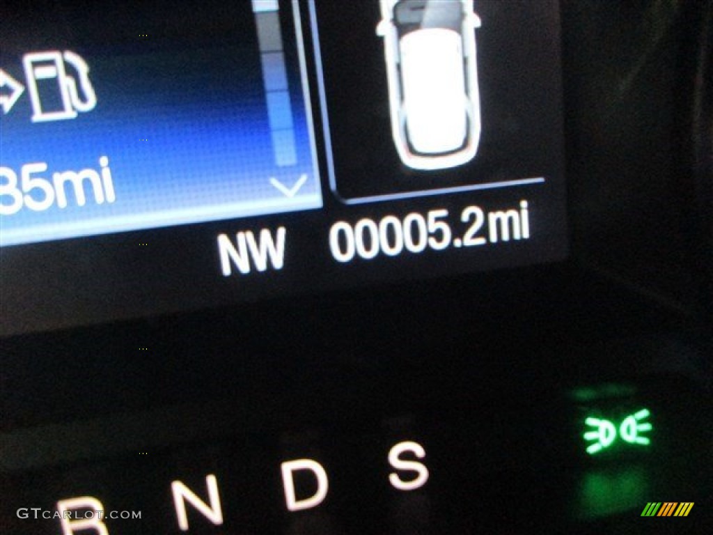 2016 Explorer FWD - Shadow Black / Medium Light Camel photo #17