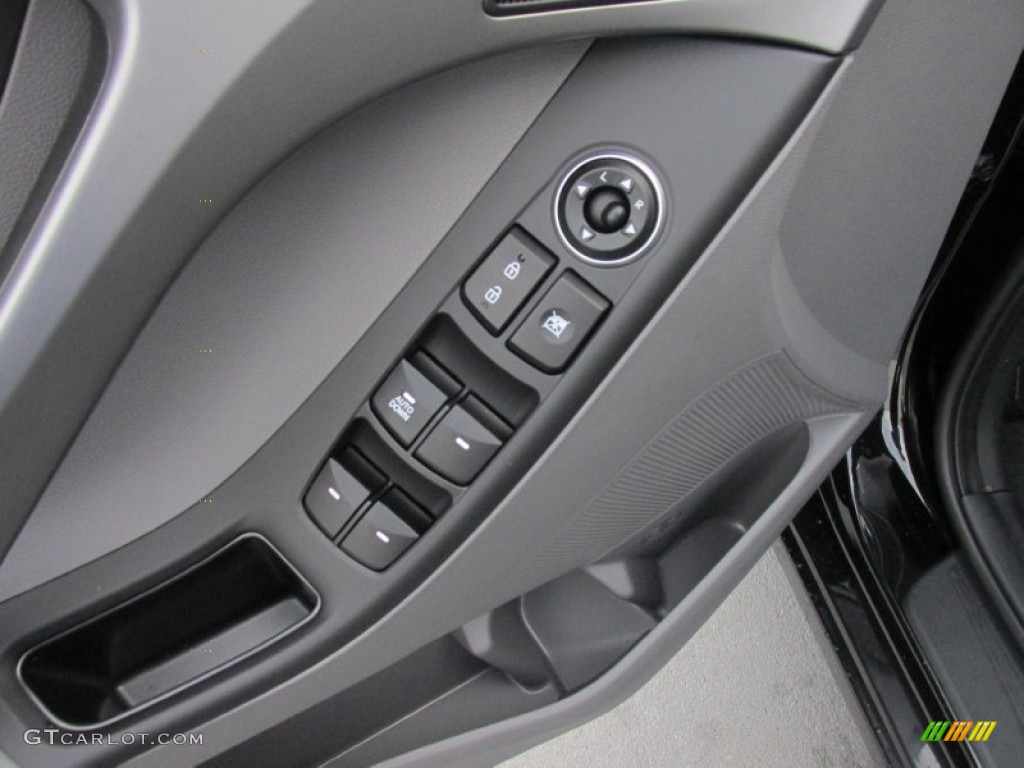 2016 Elantra SE - Phantom Black / Gray photo #20