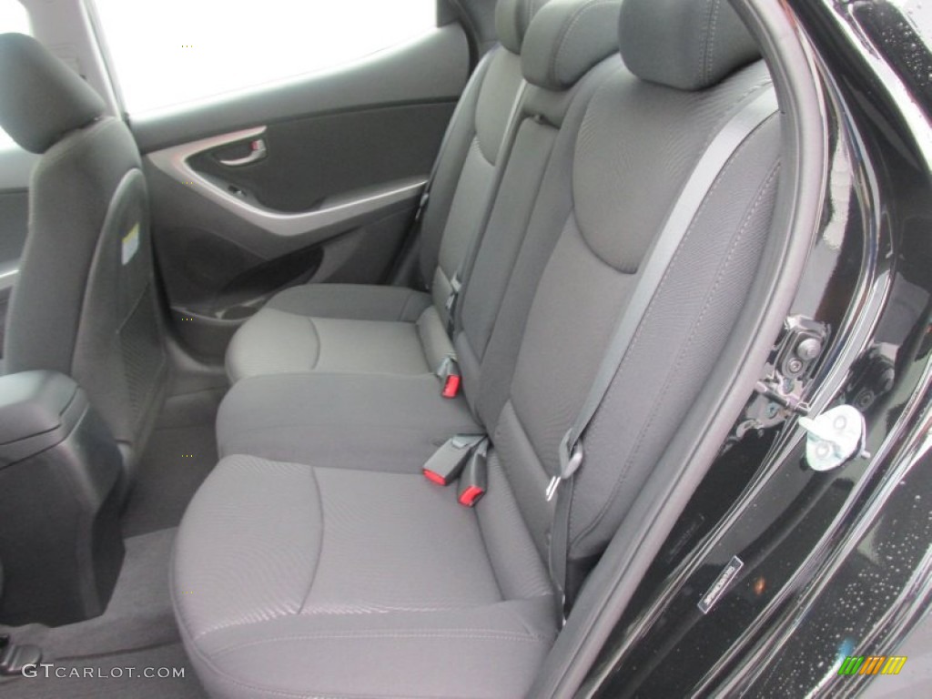2016 Elantra Value Edition - Phantom Black / Black photo #18