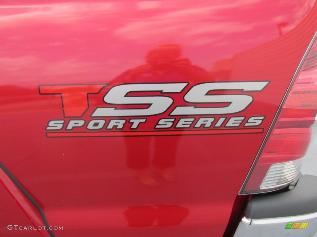 2015 Toyota Tacoma V6 PreRunner Double Cab Marks and Logos Photo #106353452