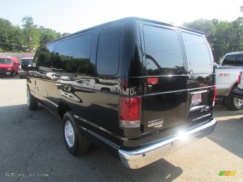 2013 E Series Van E350 XLT Extended Passenger - Dark Blue Pearl / Medium Flint photo #5