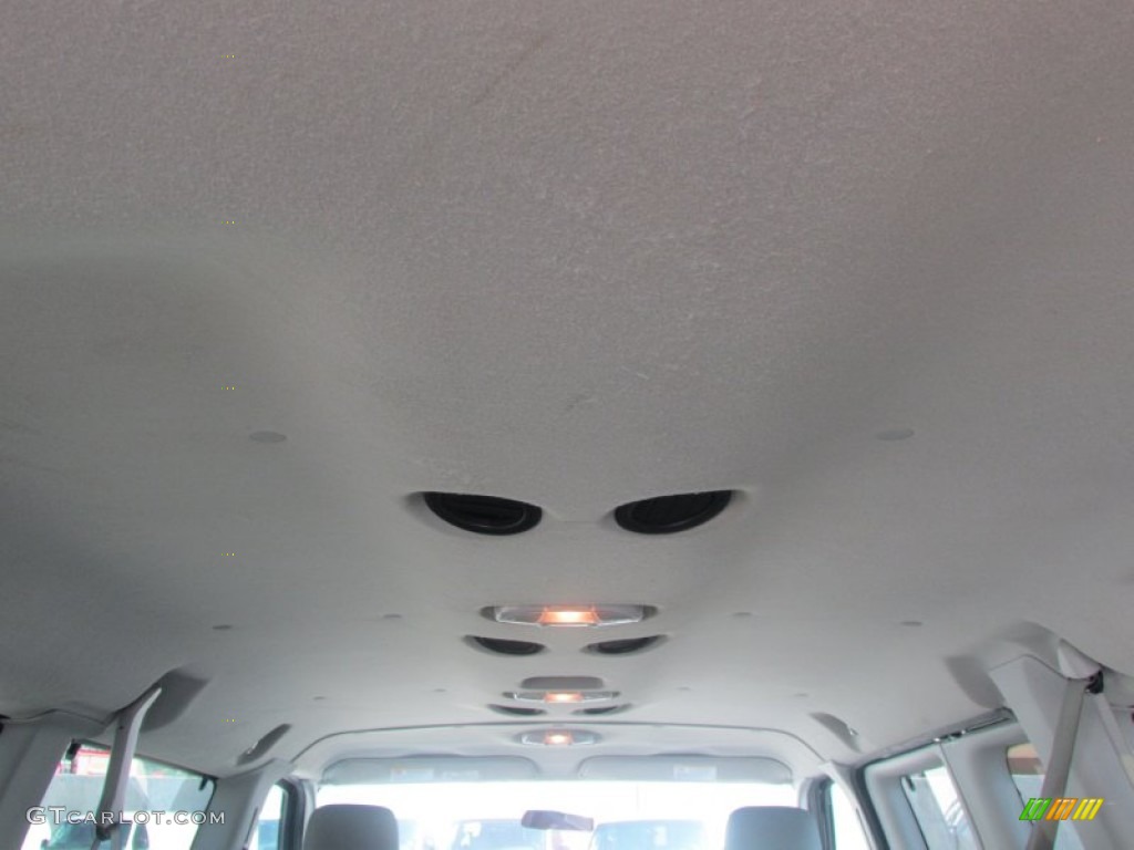 2013 E Series Van E350 XLT Extended Passenger - Dark Blue Pearl / Medium Flint photo #15