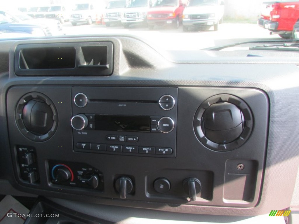 2013 E Series Van E350 XLT Extended Passenger - Dark Blue Pearl / Medium Flint photo #33