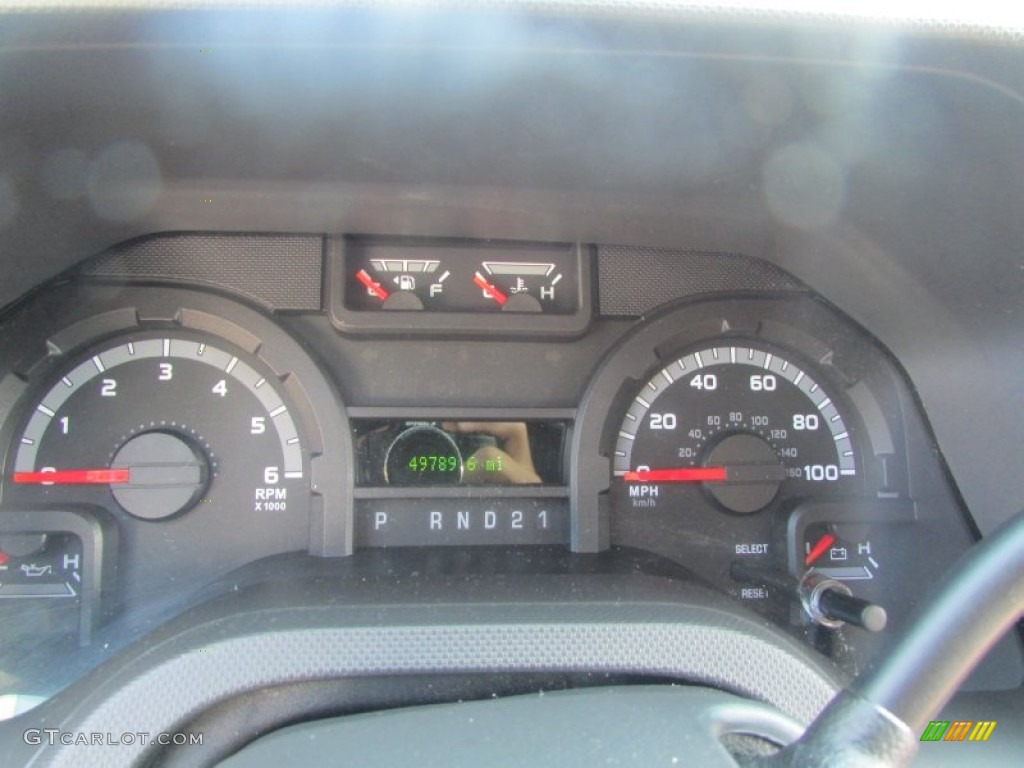 2013 E Series Van E350 XLT Extended Passenger - Dark Blue Pearl / Medium Flint photo #39