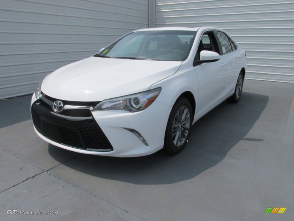 2015 Camry SE - Super White / Black photo #7