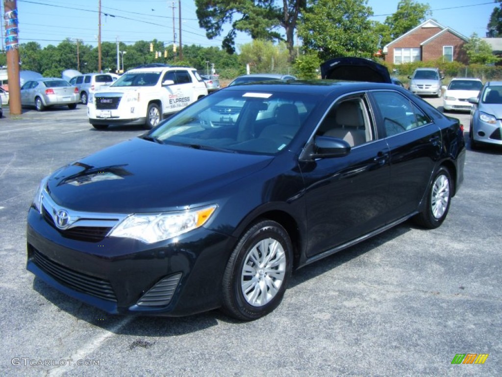 2014 Camry LE - Attitude Black Metallic / Ivory photo #2
