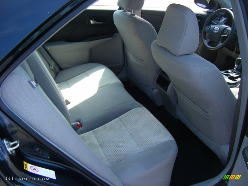 2014 Camry LE - Attitude Black Metallic / Ivory photo #12