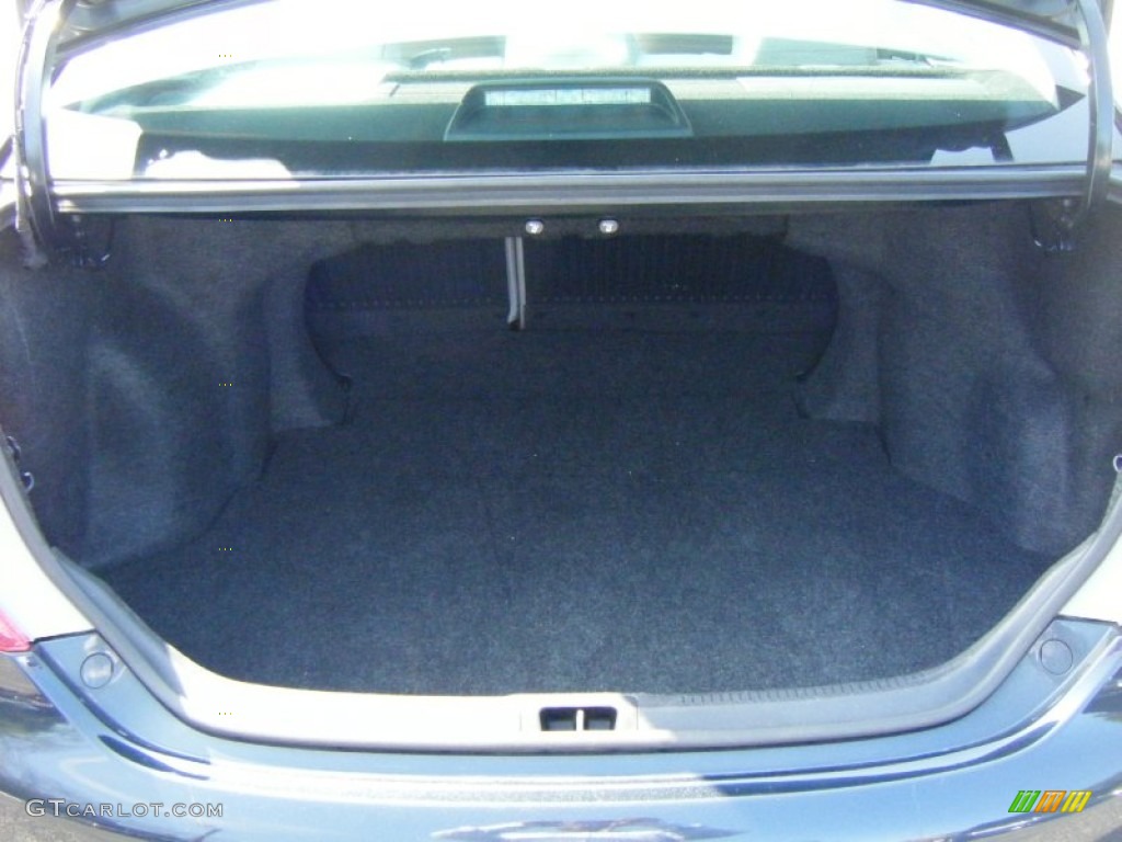 2014 Camry LE - Attitude Black Metallic / Ivory photo #15