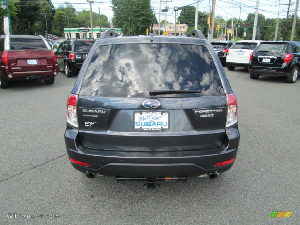 2012 Forester 2.5 X Premium - Dark Gray Metallic / Platinum photo #7