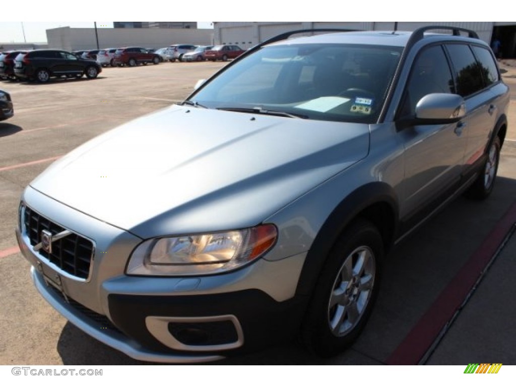 2009 XC70 3.2 AWD - Electric Silver Metallic / Off Black photo #3