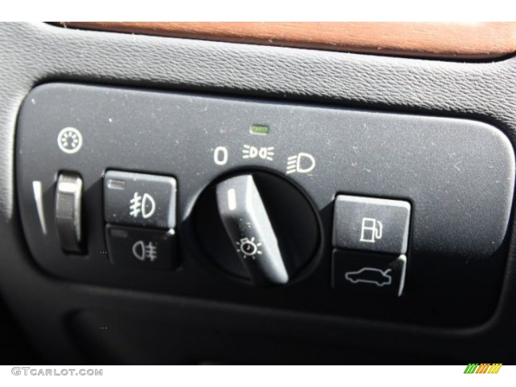 2009 XC70 3.2 AWD - Electric Silver Metallic / Off Black photo #21